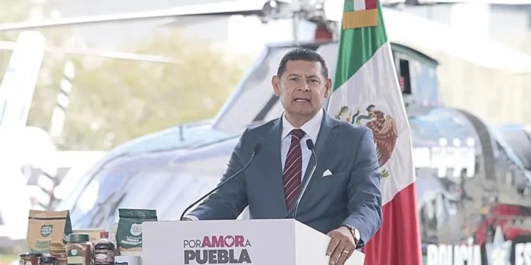 Gobierno de Armenta compra helicóptero de 115.7 mdp sin licitar
