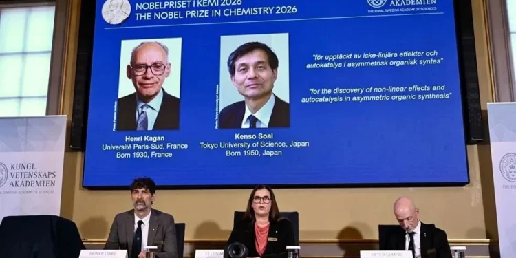 Henri Kagan y Kenso Soai ganan el Premio Nobel de Química 2026 por descifrar la homoquiralidad molecular