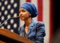 Catean casa de Ilhan Omar, representante demócrata