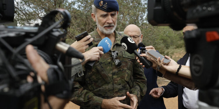 El rey Felipe VI lamenta el "terrible accidente" de trenes ocurrido en Toledo