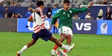 Pierde México a Luis Romo por lesión para duelo ante Chile