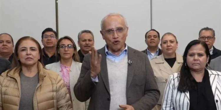 El Sindicato del IMSS rechaza en consulta el aumento del 2.9% y exige reabrir negociaciones