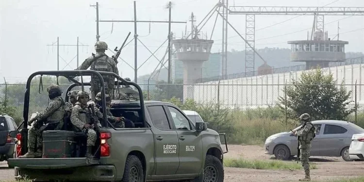 Harfuch anuncia nuevo penal federal en Sinaloa tras riñas