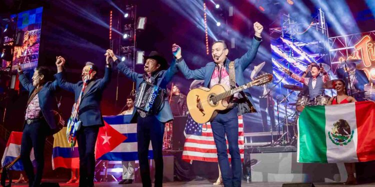Los Tigres del Norte se estrenan en Tiny Desk con un mensaje a favor de los migrantes