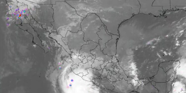 • Semar cierra puertos en Guerrero, Oaxaca y Michoacán por huracán Trudy categoría 1
