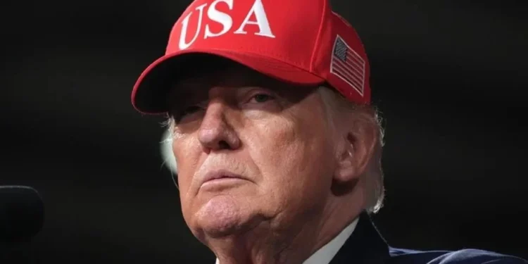 Donald Trump anuncia exploración masiva de petróleo en Groenlandia pese a veto ambiental