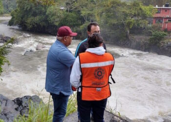 Piden desalojar zonas de riesgo en Veracruz ante desfogue de la presa Canseco