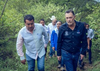 Gobierno de Querétaro garantiza movilidad y supervisa obras ante contingencias en la Sierra Gorda