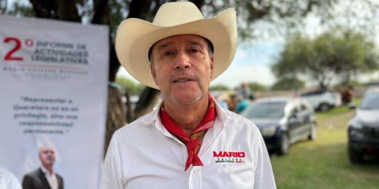 Mario Calzada oficializa su llegada a Movimiento Ciudadano tras romper con la dirigencia del PRI