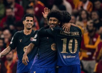 El Barça impone su ley ante el Galatasaray en Estambul