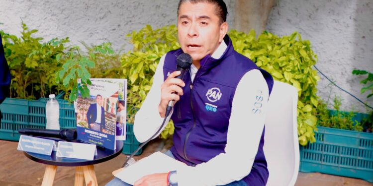 Roberto Sosa interesado en la reelección como diputado federal en el cuarto distrito