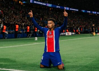 El PSG golea y acaba con el invicto del Barcelona en París