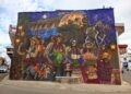 “Mural de las ánimas” de Dens Urtiz enamora a los ciudadanos de San Juan del Río.