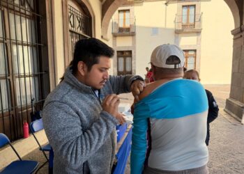 SESA ha aplicado 80 mil vacunas en campaña invernal