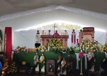 Reúne San Judas Tadeo a miles de fieles en Querétaro
