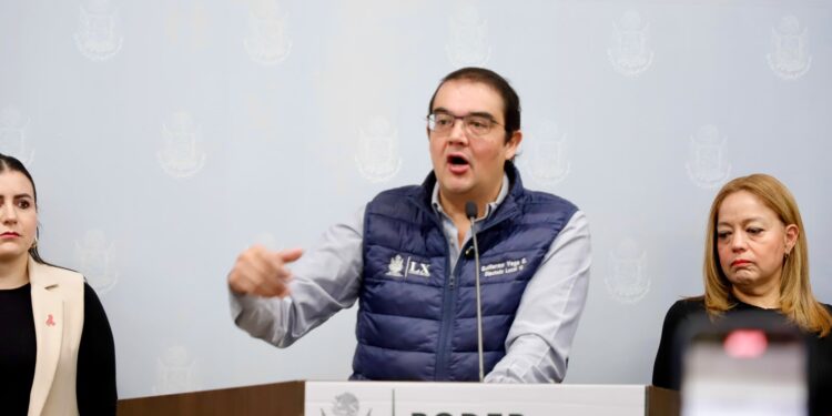 El coordinador Guillermo Vega Guerrero defendió los incrementos del 13 por ciento anual del gobernador Mauricio Kuri frente a la baja aportación federal