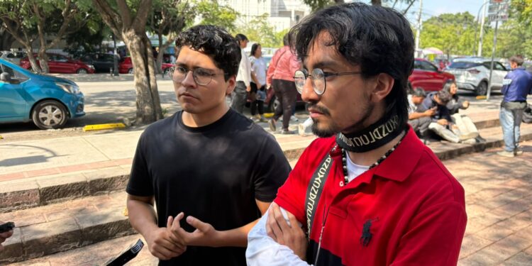 Alumnos del ITQ Querétaro alistan firma de minuta tras mesa de diálogo de 11 horas