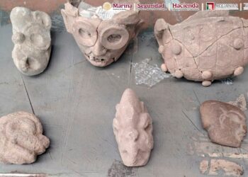 Detectan en el AICM seis bienes arqueológicos con destino a Gran Bretaña