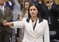 Consejera Blanca Cruz asume como presidenta provisional del INE