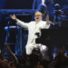 Elton John ejecuta en el Azteca su último despegue como ‘Rocket Man’