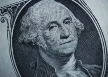Registra dólar racha alcista más larga desde 2025