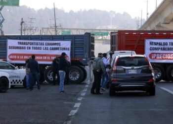 Ofrece Segob diálogo ante paro de transportistas