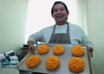 La ‘conchasúchil’, el pan viral que reivindica la tradición