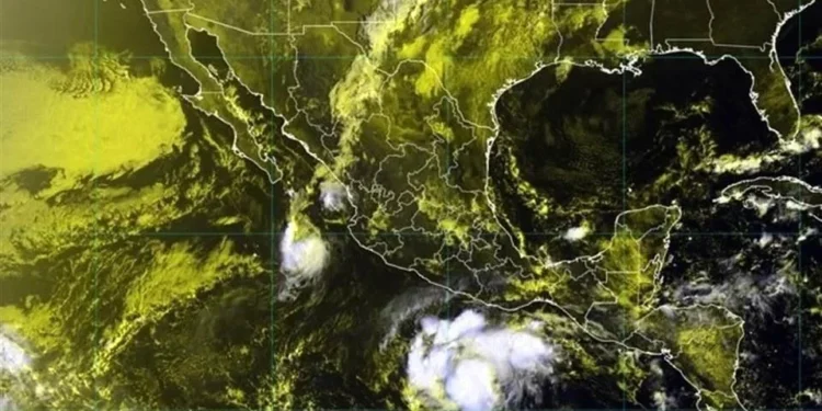 El huracán Simón se debilita a categoría 1 frente a Jalisco mientras la tormenta Trudy amenaza al sur