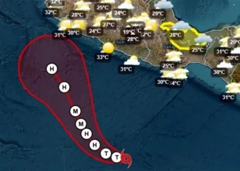 Aparece la tormenta “Vance” frente a Oaxaca y Guerrero